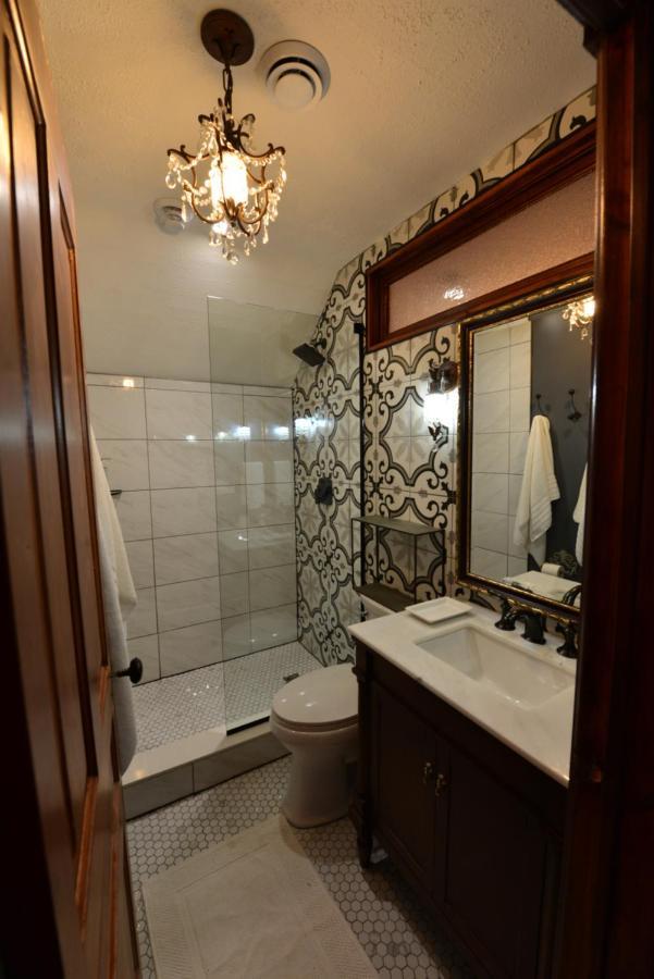 The Walnut Grove Bnb Harrow 外观 照片
