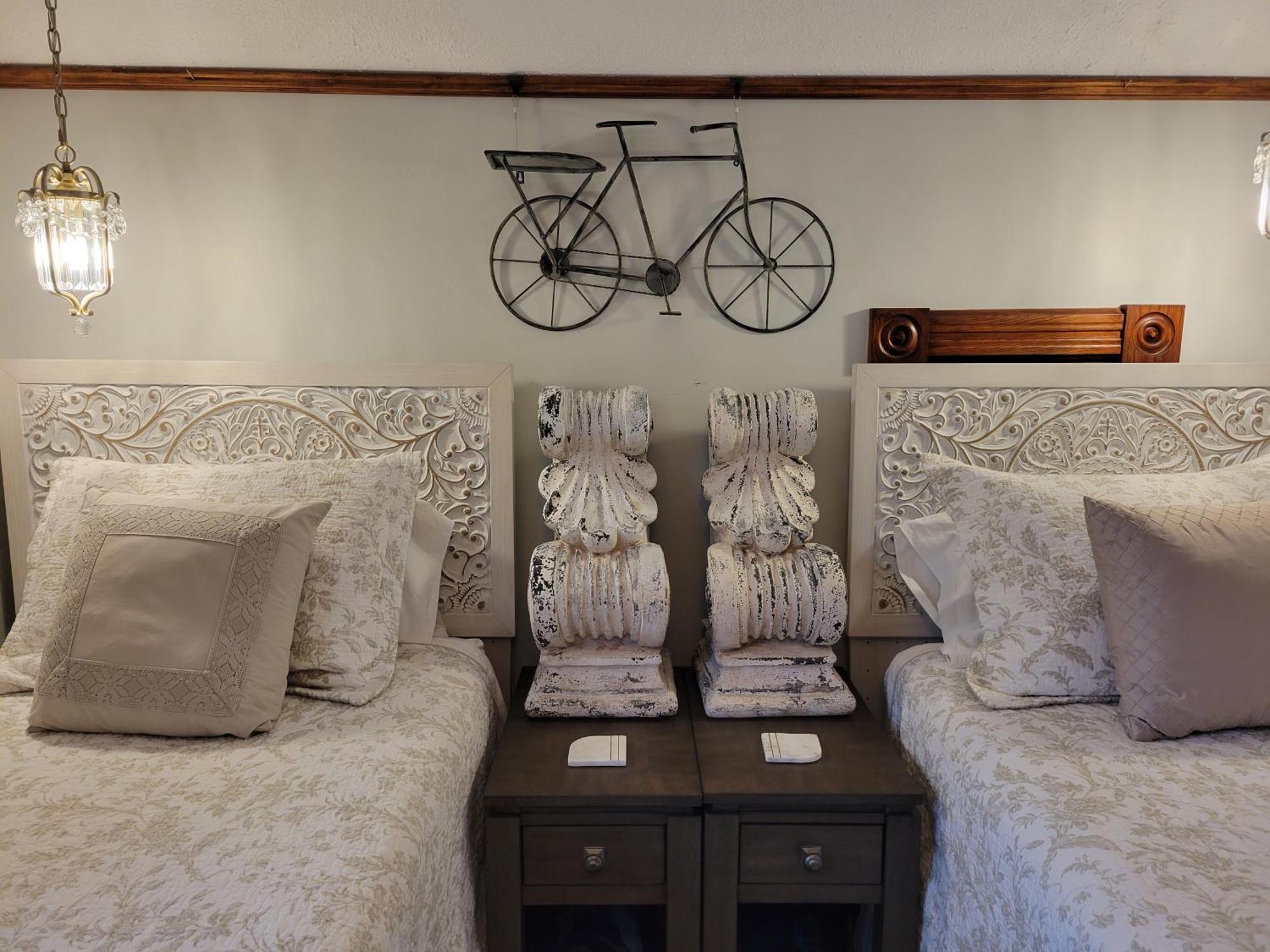 The Walnut Grove Bnb Harrow 外观 照片
